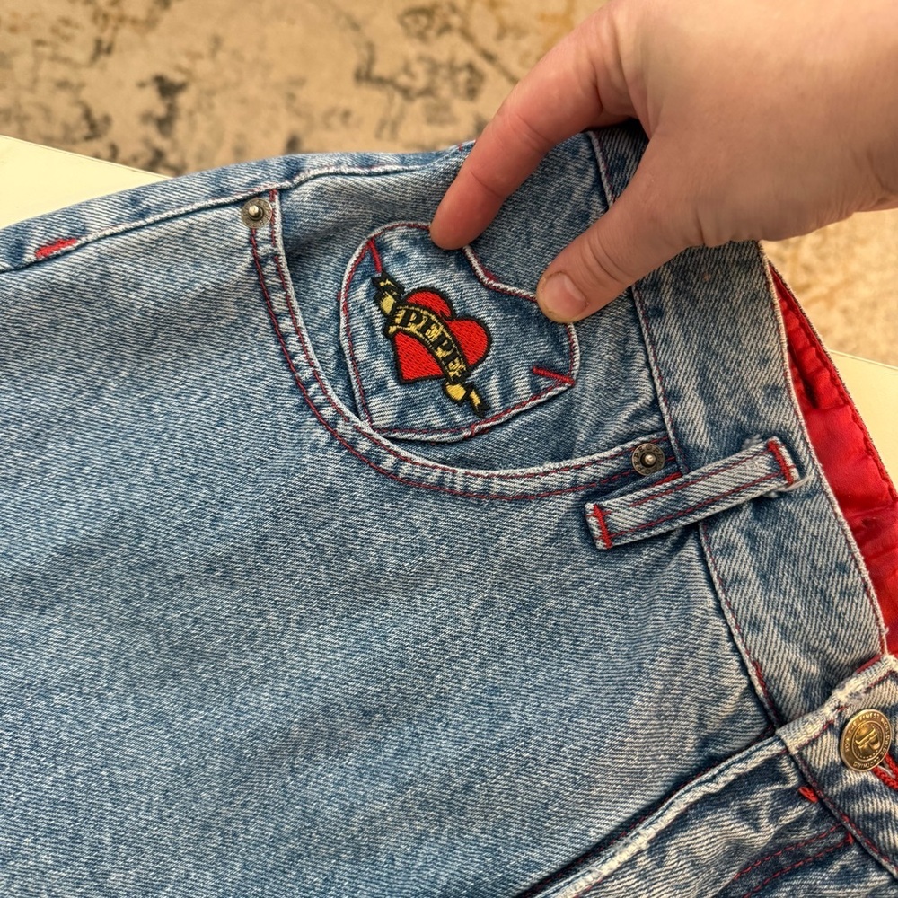 Vintage Rare Pepe Jeans Tattoo Red Heart Dagger Embroidered Y2K 90s High Waisted - Picture 5 of 7